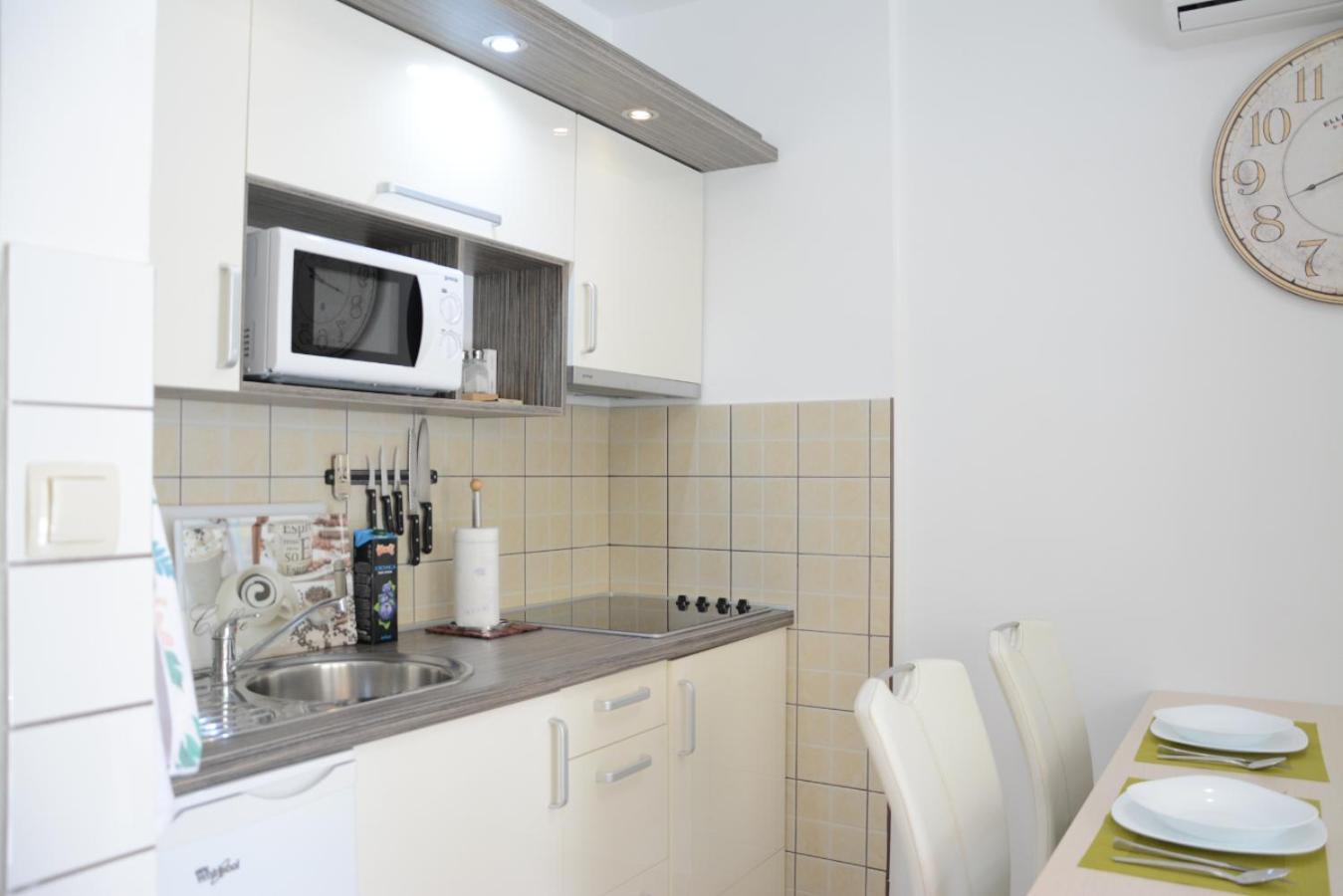 Apartments Marina Ražanac Kamer foto