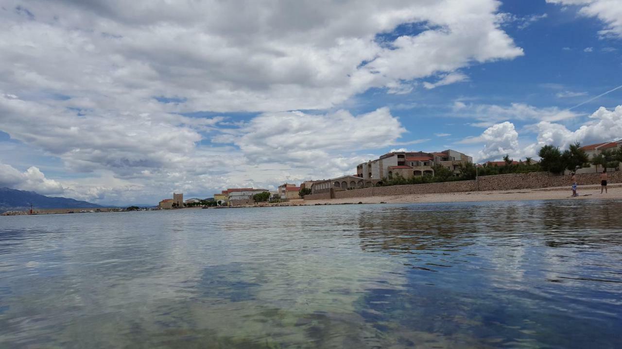 Apartments Marina Ražanac Buitenkant foto